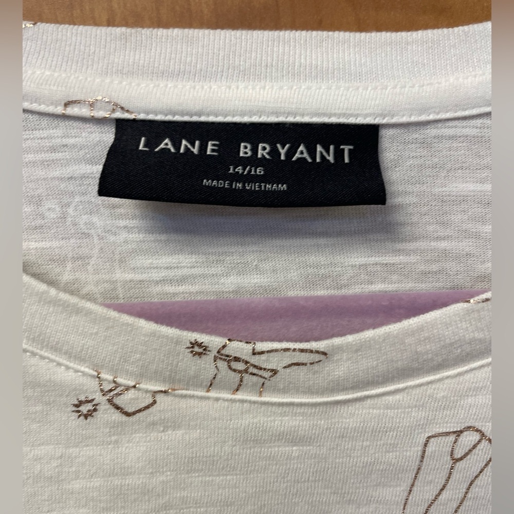 Lane Bryant Cream Long Sleeve Top with Subtle Metallic Boot Print - Picture 3 of 7